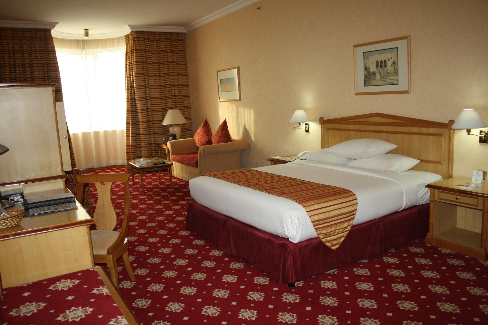Grand Continental Hotel Абу Даби Екстериор снимка