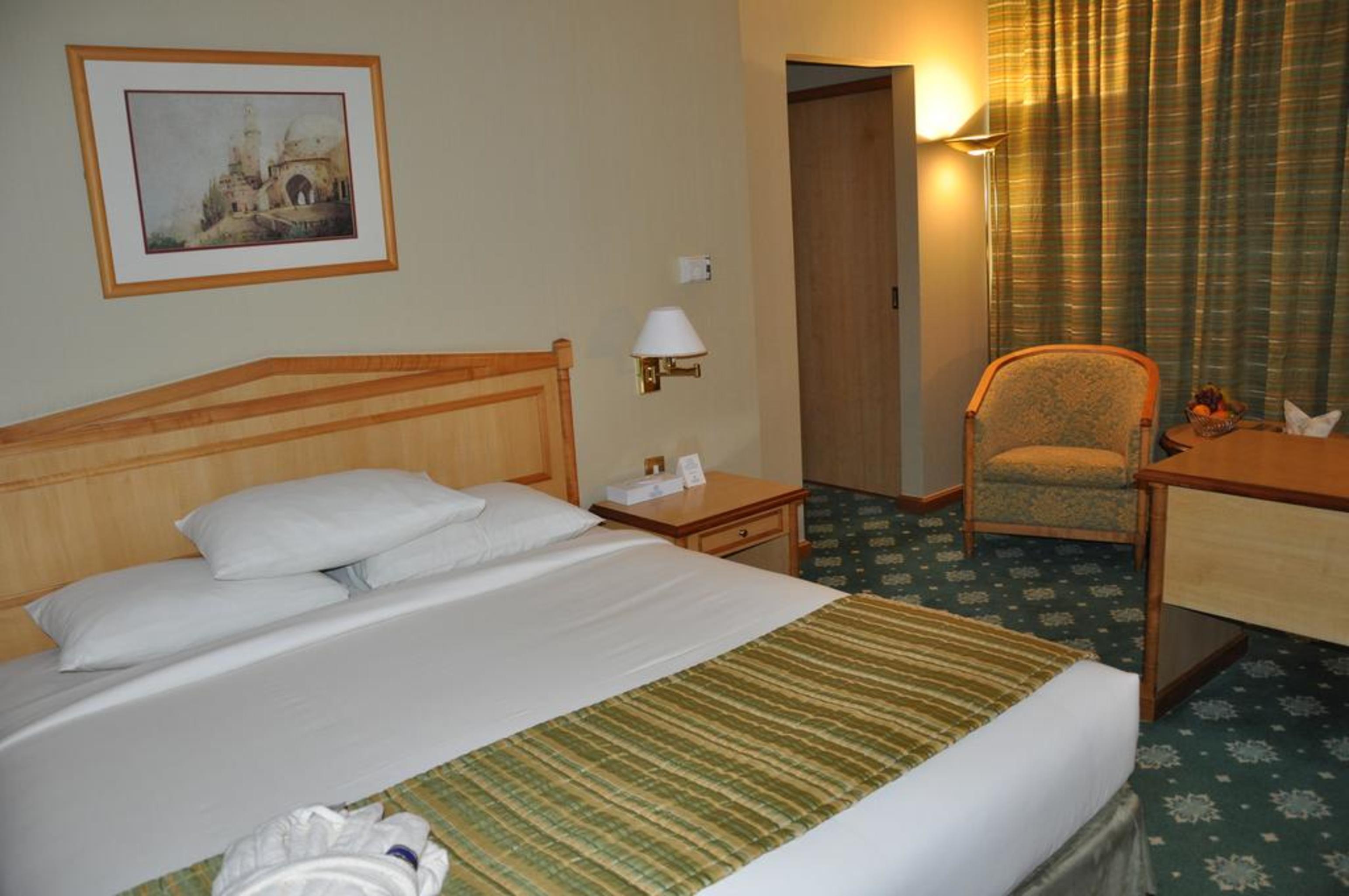 Grand Continental Hotel Абу Даби Екстериор снимка