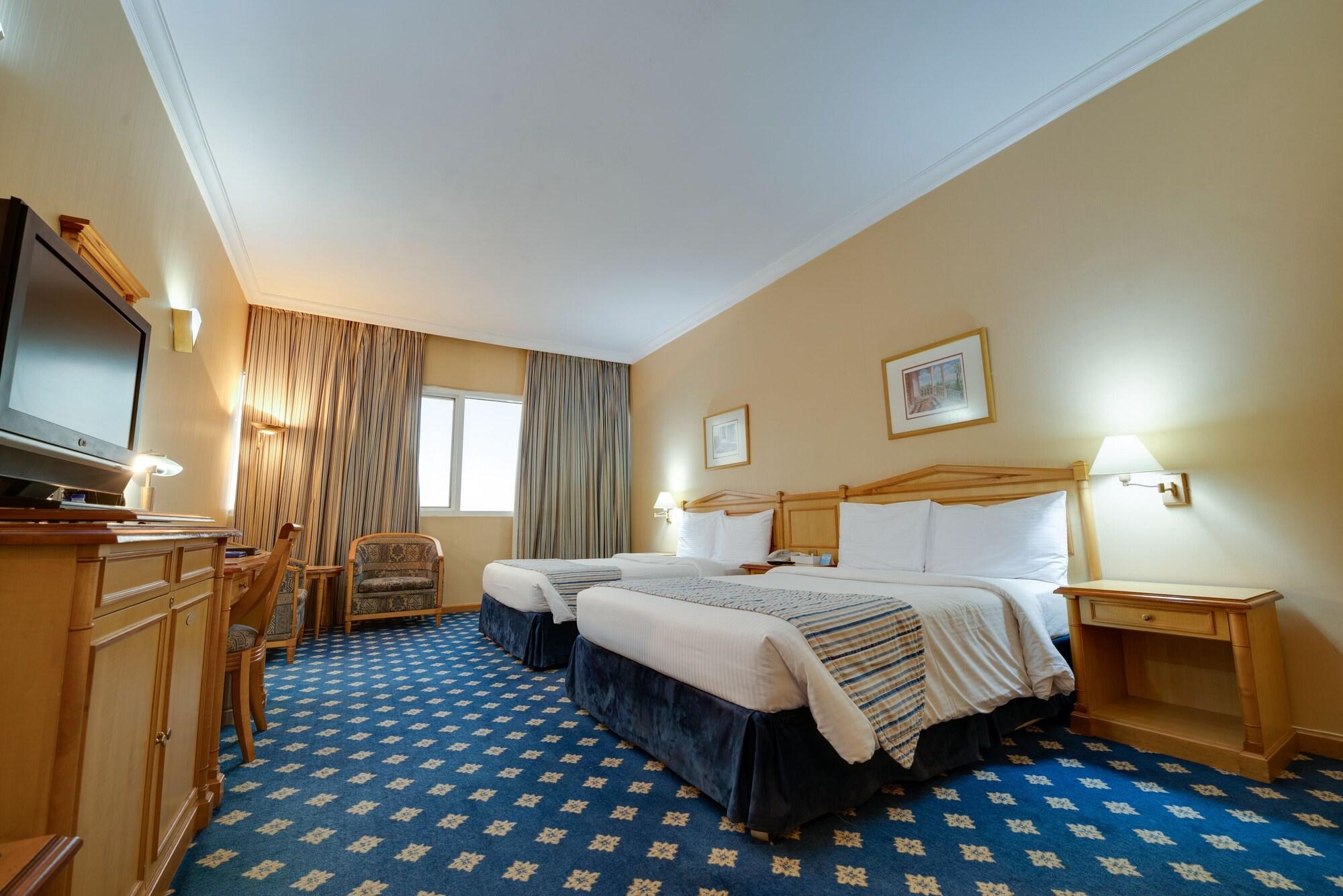 Grand Continental Hotel Абу Даби Екстериор снимка