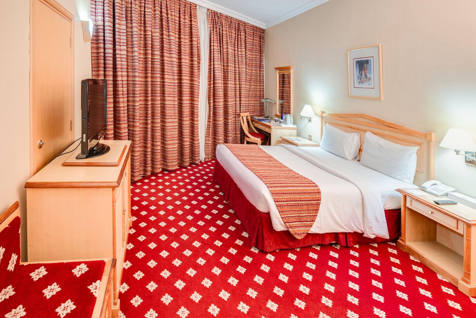 Grand Continental Hotel Абу Даби Екстериор снимка