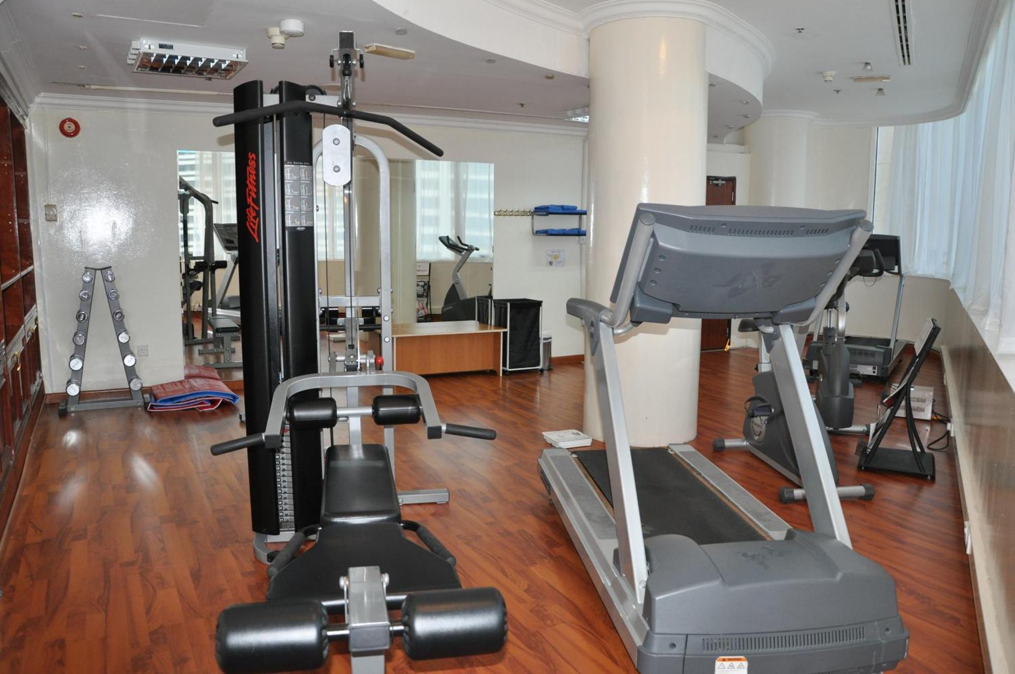Grand Continental Hotel Абу Даби Екстериор снимка